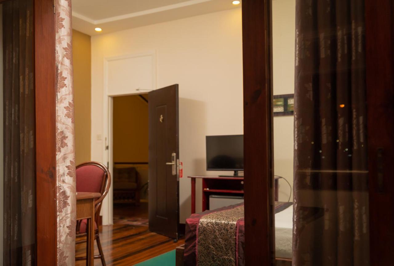 Herdmanston Lodge Hotel Georgetown Esterno foto