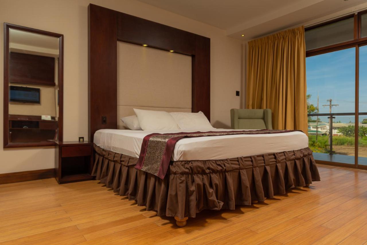 Herdmanston Lodge Hotel Georgetown Esterno foto