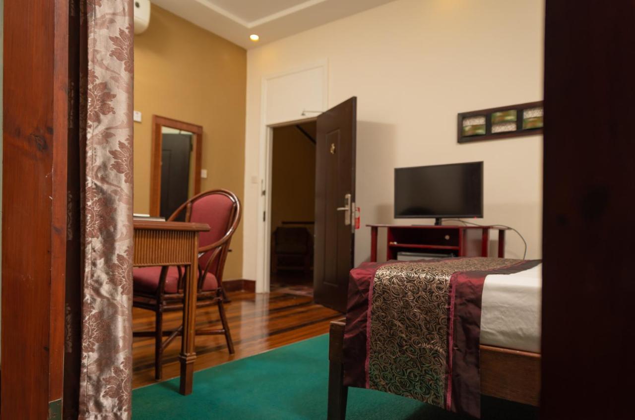 Herdmanston Lodge Hotel Georgetown Esterno foto