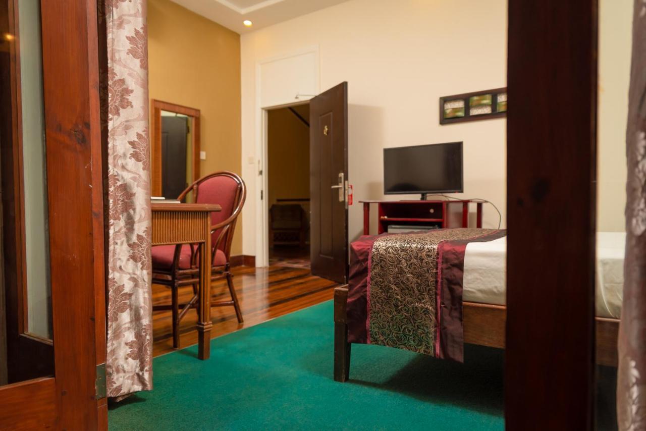 Herdmanston Lodge Hotel Georgetown Esterno foto