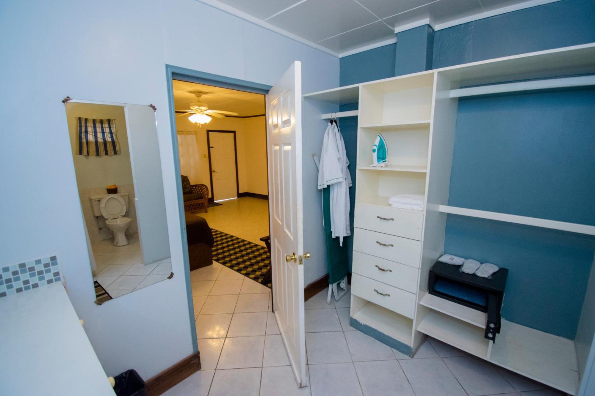 Herdmanston Lodge Hotel Georgetown Esterno foto